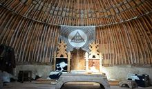 以文明志，以诗励行