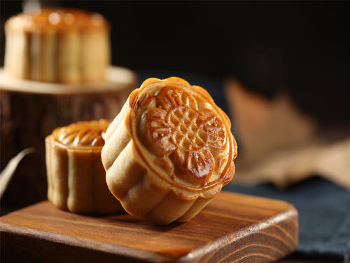美味的炭烤月饼