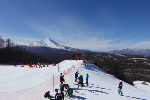 愉快的滑雪之旅