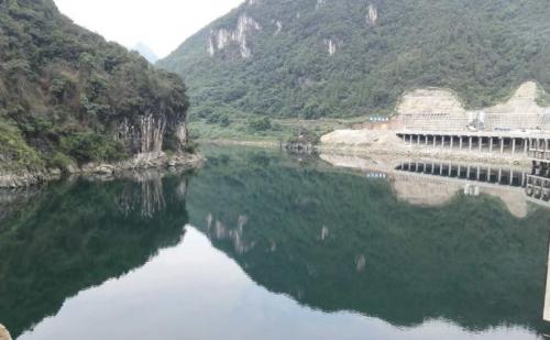 游览青沙湾