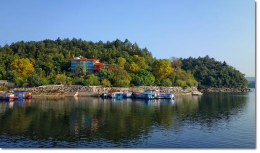 梦见红枫湖
