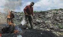 我最敬佩的一个拾荒者