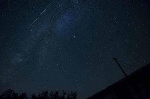 你像流星一样路过