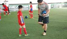 小足球悟出大道理