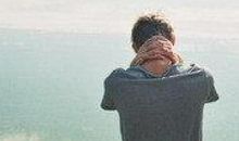 一个孤独的男孩