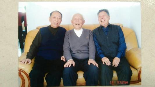 看我们的课