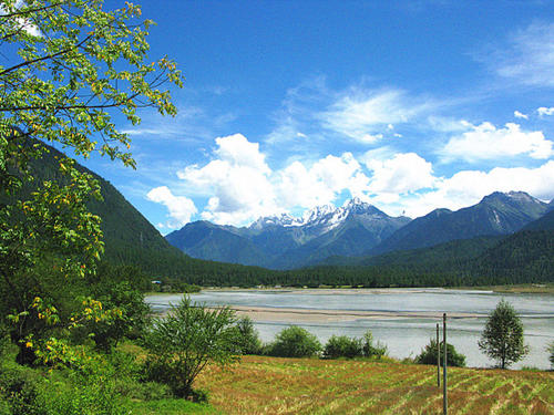 风景在路上，我们一起旅行