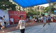 特别的跳绳比赛