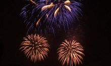 都是烟花惹的祸