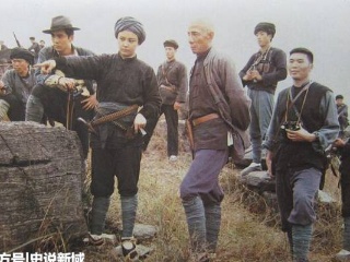都是纸