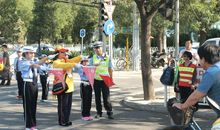 我最熟悉的人——交警叔叔