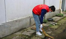 辛苦的清扫工作