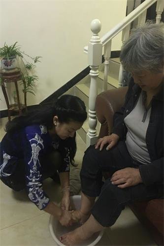 尊重和孝顺