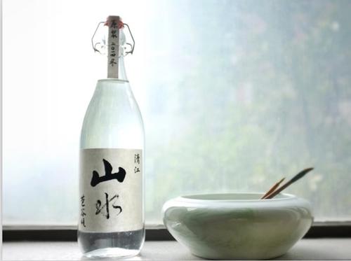 爱护牙瓶