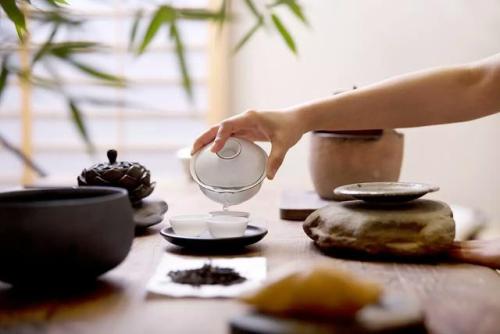我生命中的第一杯茶