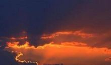 变幻莫测的火烧云