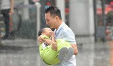 暴风雨中的落汤鸡