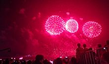 来之不易的烟花