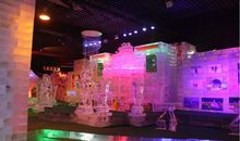 快乐的冰雕展