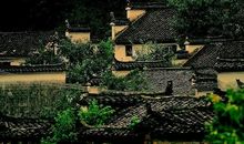 面对家乡的老屋我流泪了