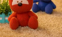 可爱的玩具布娃娃