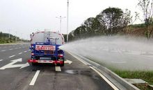 描写洒水车的作文