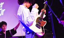 与海浪相遇魏梓桐