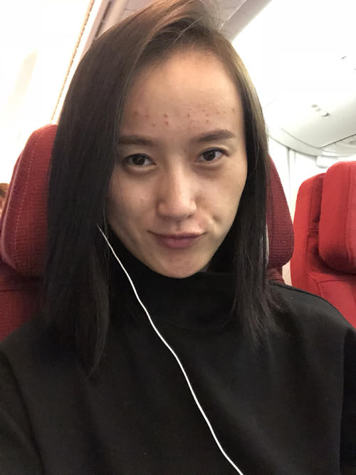 我的水老师有两张脸