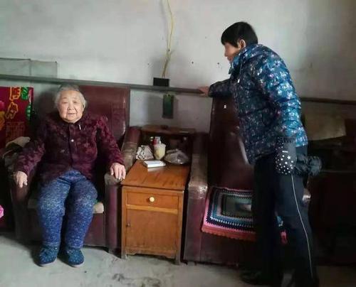 一个默默奉献的人