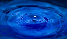 寸金难买一滴水