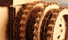 接过纸板的那一刻