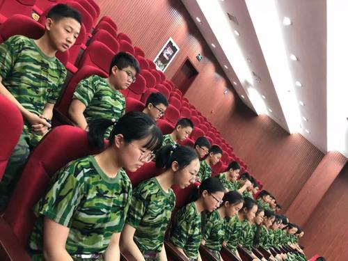 返回军事训练时间