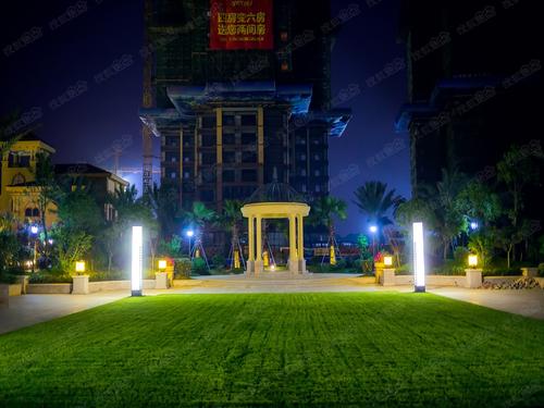 社区夜景