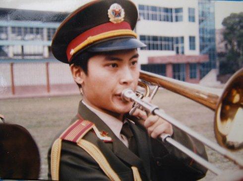 我学会弹长号