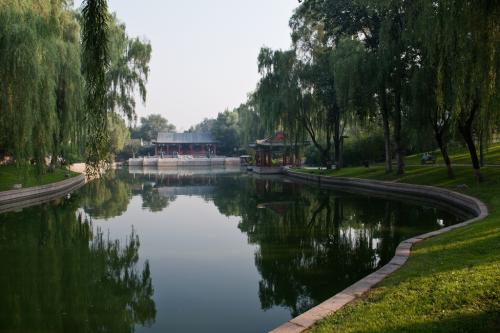 美丽的龙潭湖公园