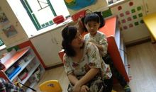 我给妈妈敲敲背