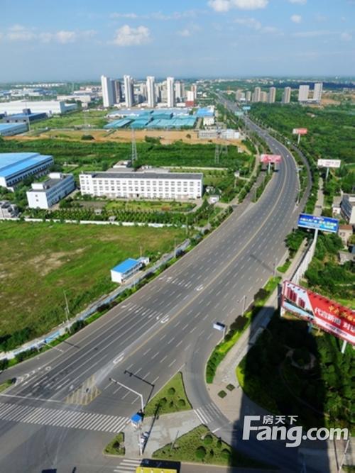 前进的道路仍然是道路