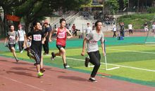 激烈的接力比赛