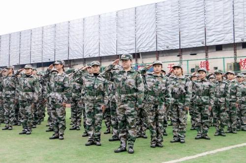 我在军事训练中长大