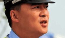 掌声送给交警叔叔