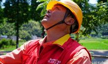 向烈日下的工作者致敬