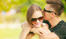 公园里的悄悄话