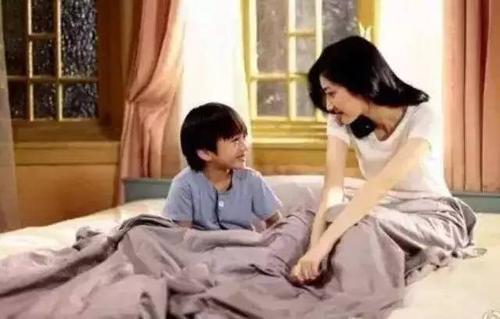 我跟妈妈说话