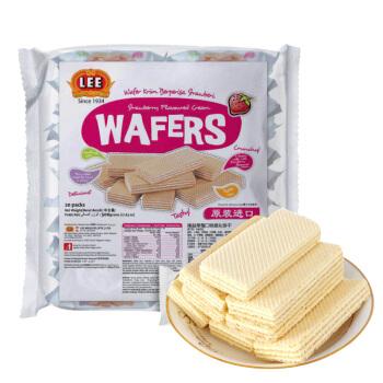 一盒草莓味饼干