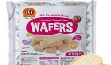 一盒草莓味饼干