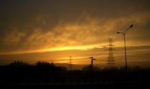 为雨后画上一道彩虹