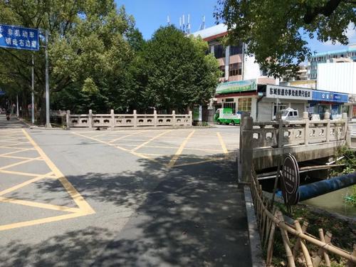 黄岩九峰河