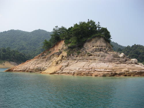 美丽的河源