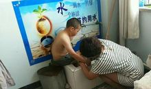 可敬的补鞋老师