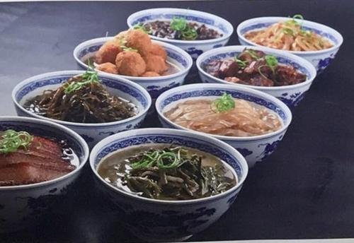 故乡的美食“八碗”